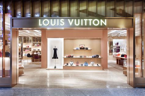 louis vuitton london heathrow prices